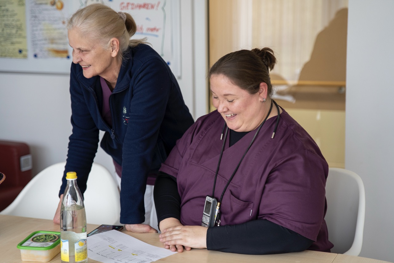 Groß (Seniorenstift am Obermain074)