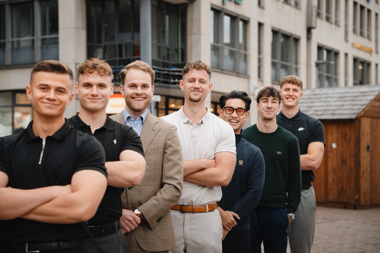 Groß (rebranding-22)