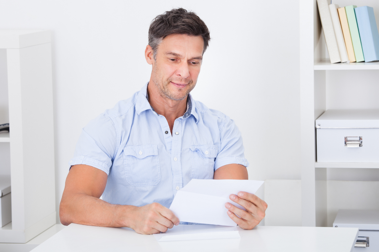 Empfehlungsschreiben in der Pflege: Wie Referenzen die Personalauswahl spürbar verbessern